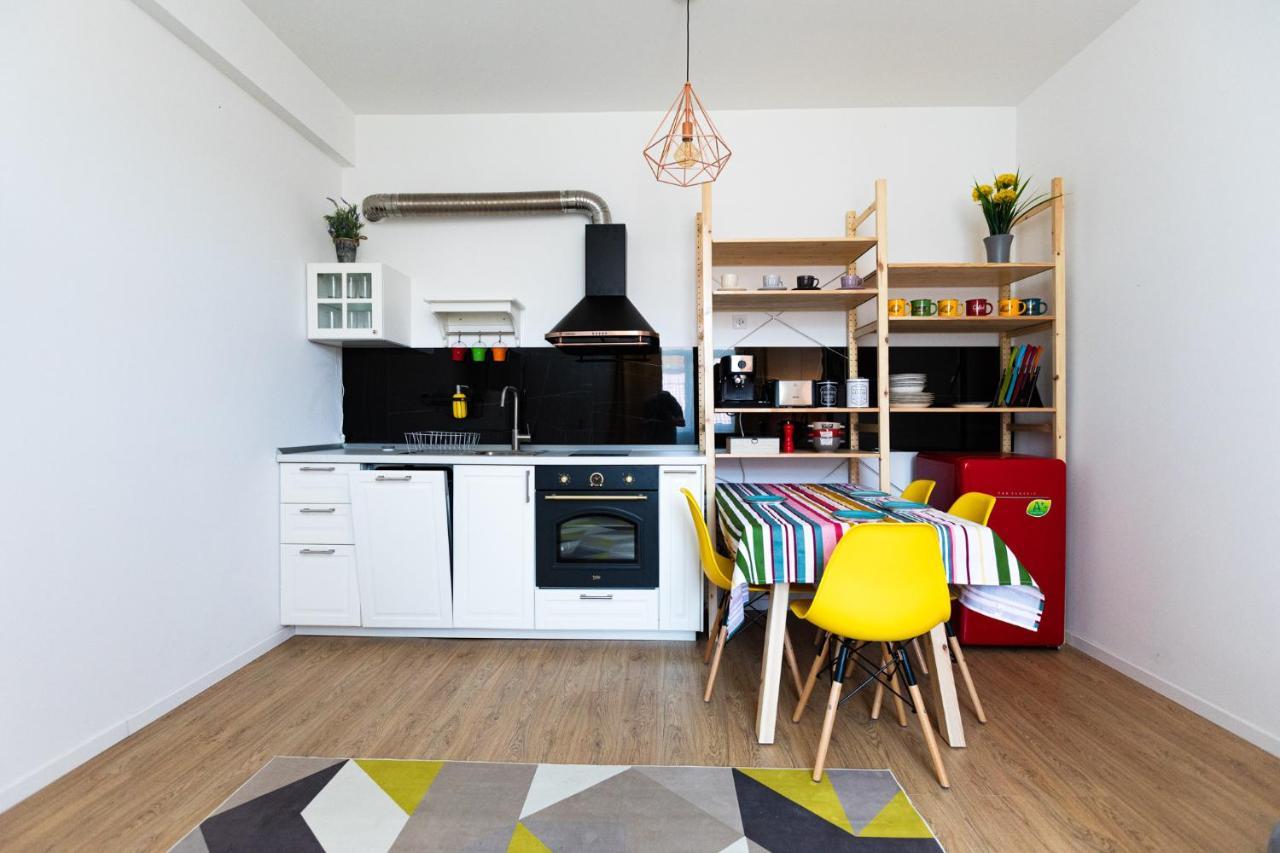 Colorful & Cozy Condo Kluž Exteriér fotografie